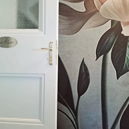 アパート Wildflower In Privatvilla Im Herzen Merans *