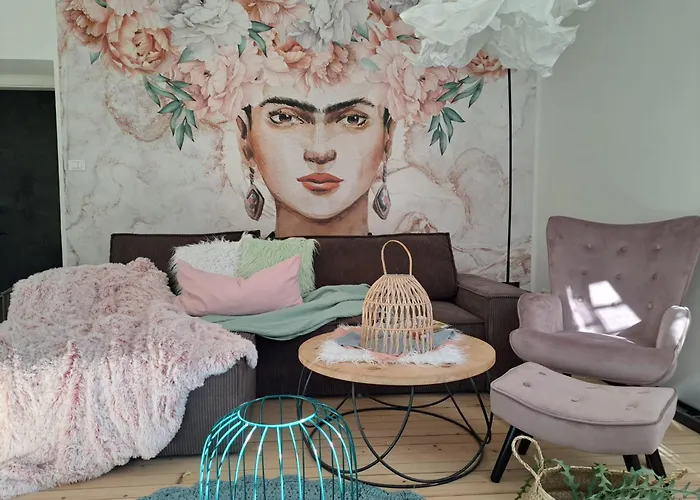 Wildflower In Privatvilla Im Herzen Merans Apartment