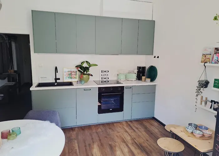 Wildflower In Privatvilla Im Herzen Merans * Merano