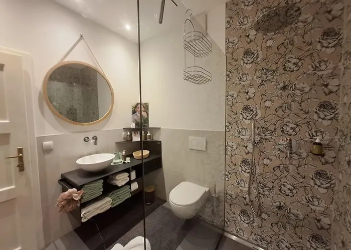 Wildflower In Privatvilla Im Herzen Merans Daire *