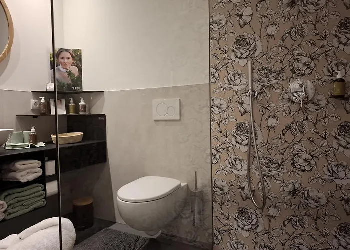 Wildflower In Privatvilla Im Herzen Merans * 梅拉诺