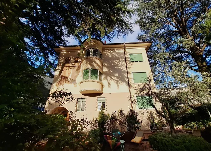 Wildflower In Privatvilla Im Herzen Merans Merano